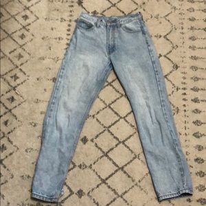 Brandy Melville Light wash Boyfriend jean